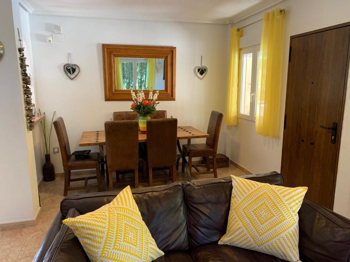 17 Vistamar Playa Flamenca Villa Eksteriør billede