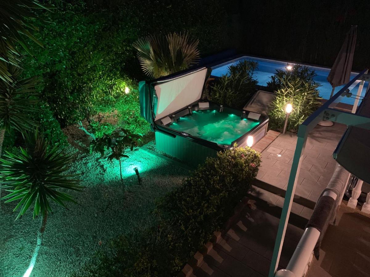17 Vistamar Playa Flamenca Villa Eksteriør billede
