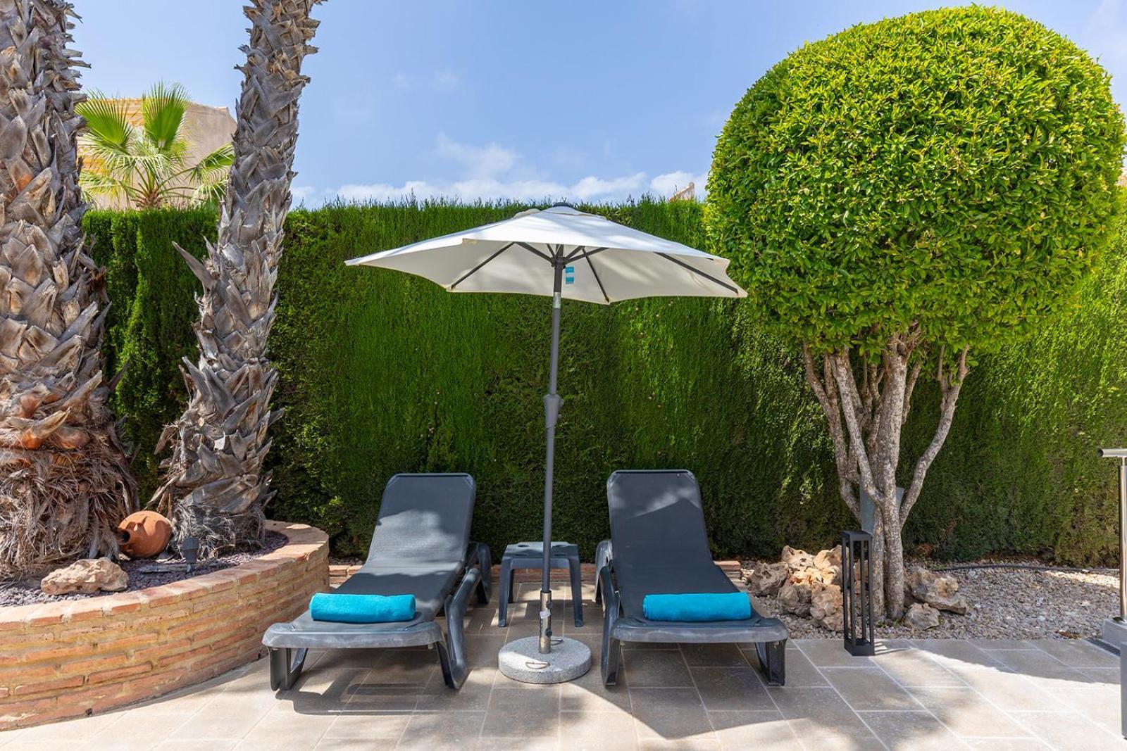17 Vistamar Playa Flamenca Villa Eksteriør billede